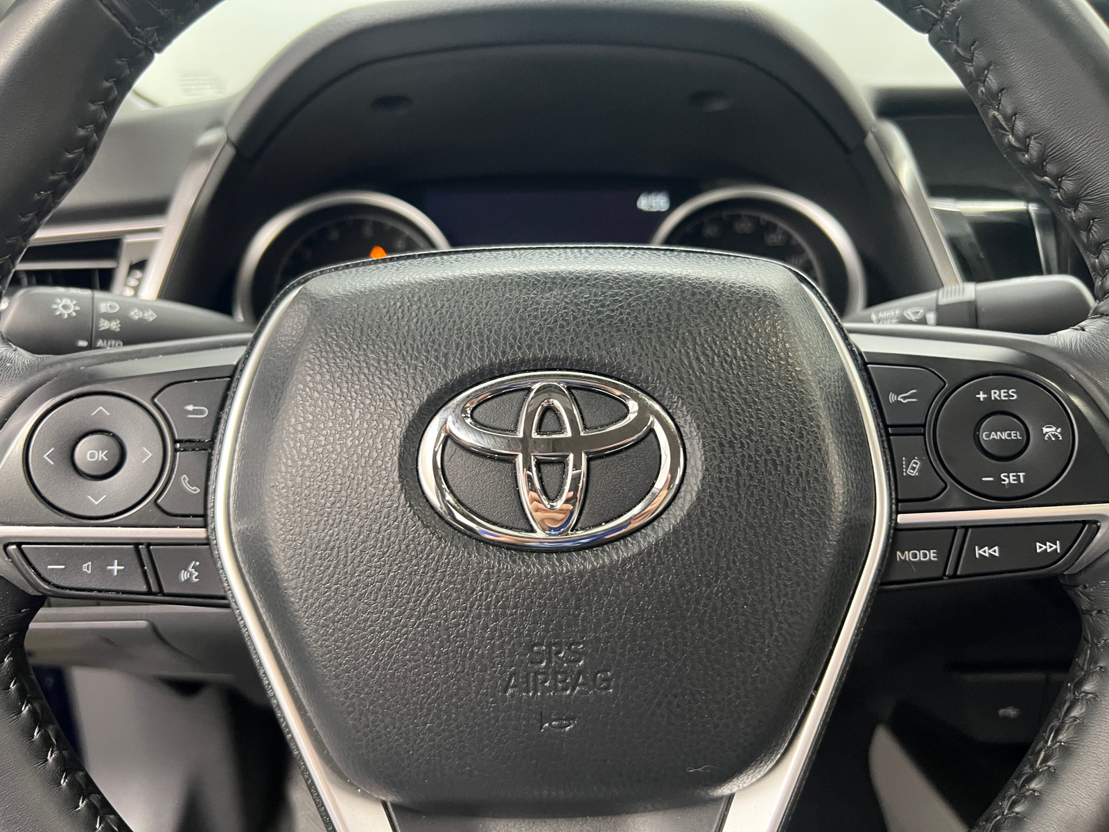 Thumbnail: 2023 Toyota Camry - 4