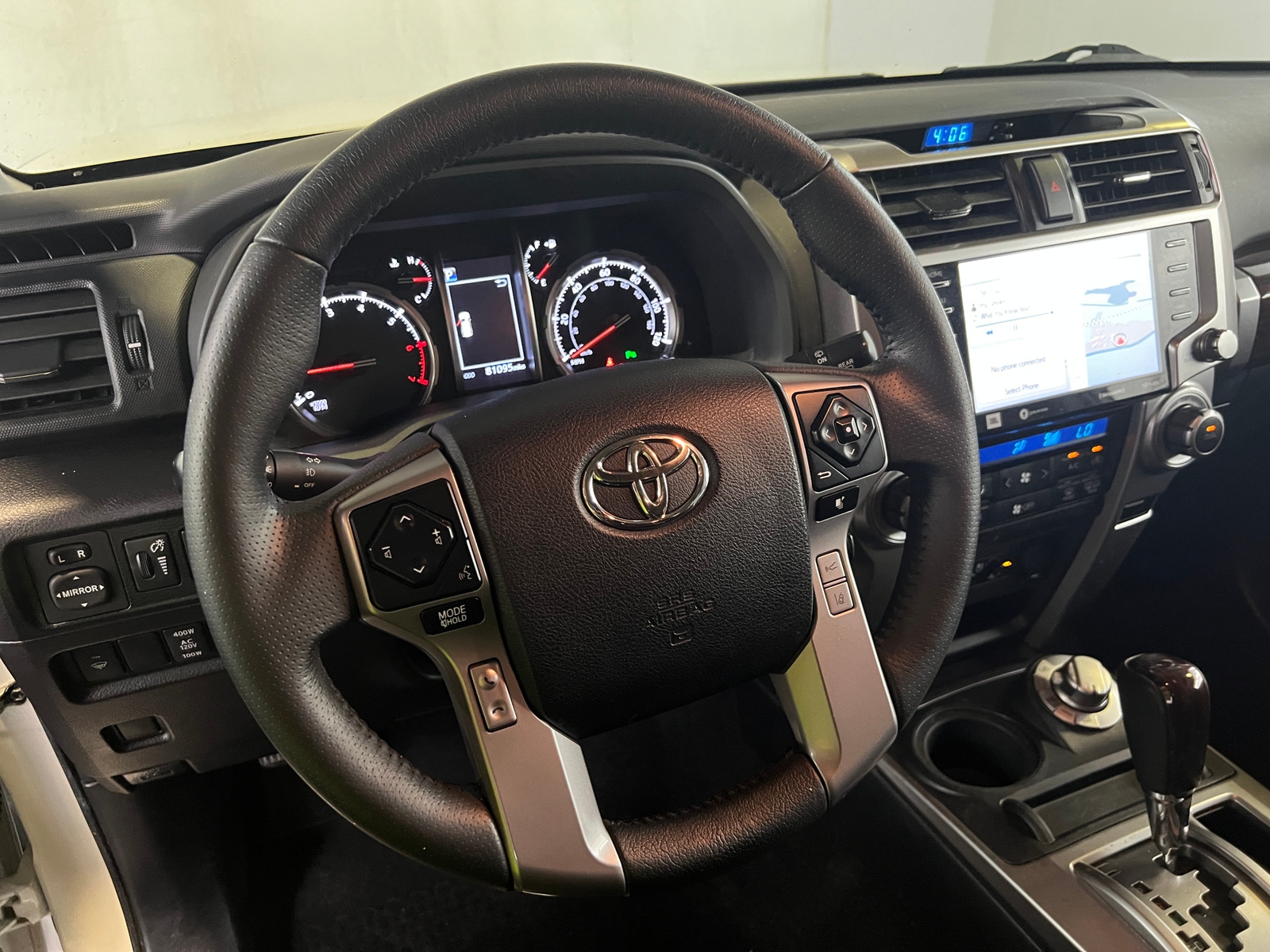 Thumbnail: 2020 Toyota 4Runner - 4