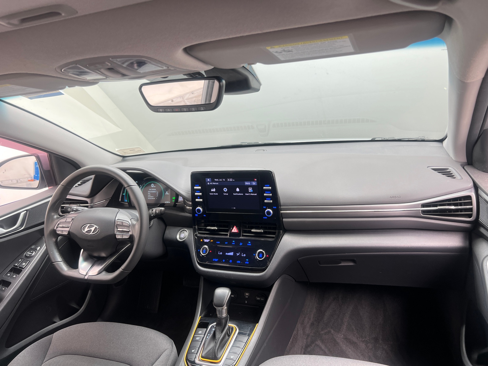 Thumbnail: 2022 Hyundai Ioniq - 3