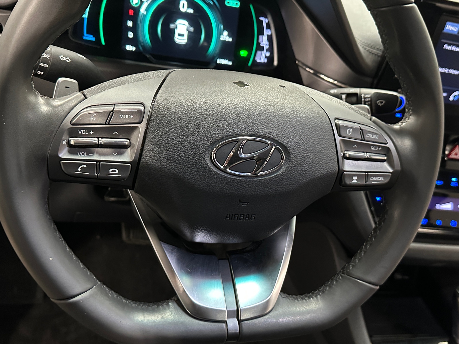 Thumbnail: 2022 Hyundai Ioniq - 5