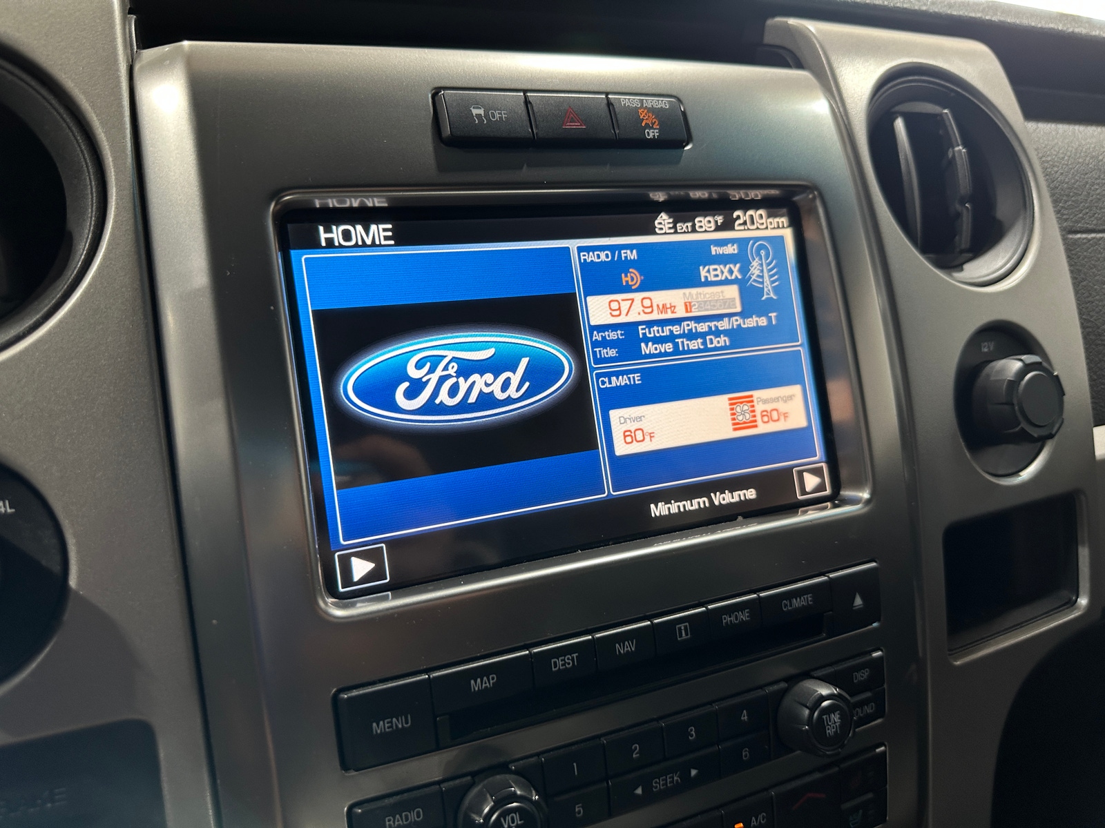 Thumbnail: 2012 Ford Econoline - 3