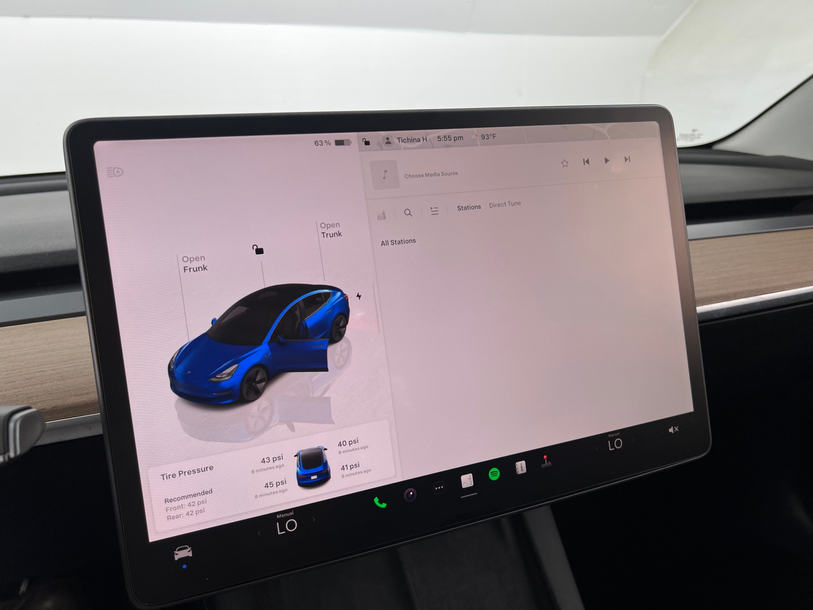 Thumbnail: 2022 Tesla Model 3 - 3