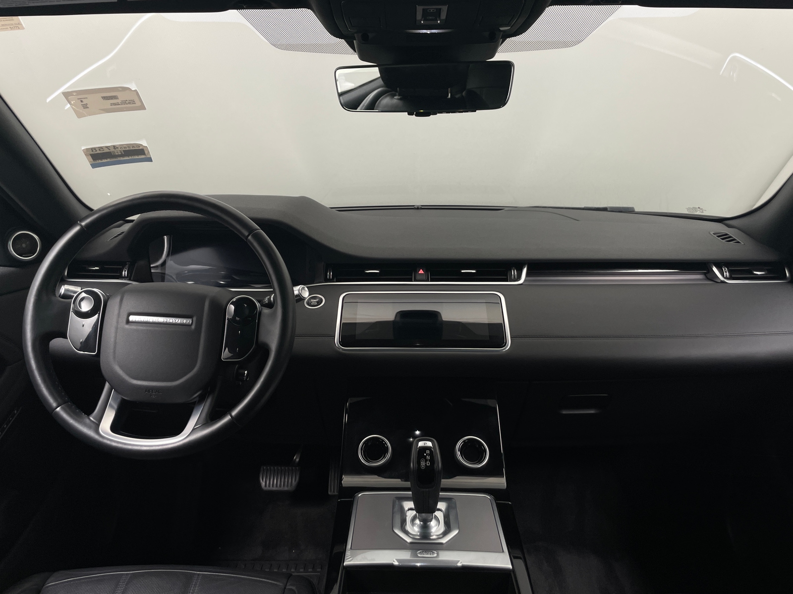 Thumbnail: 2020 Land Rover Range Rover Evoque - 2