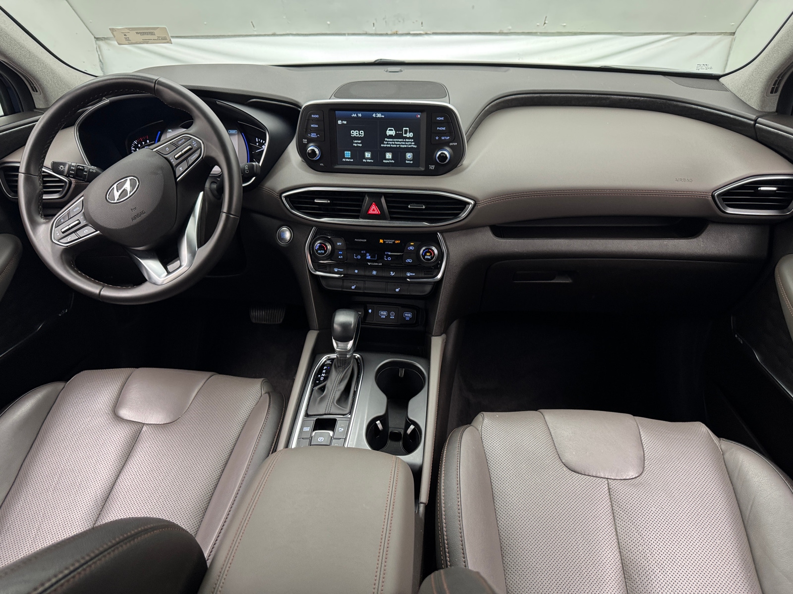 Thumbnail: 2020 Hyundai Santa Fe - 2