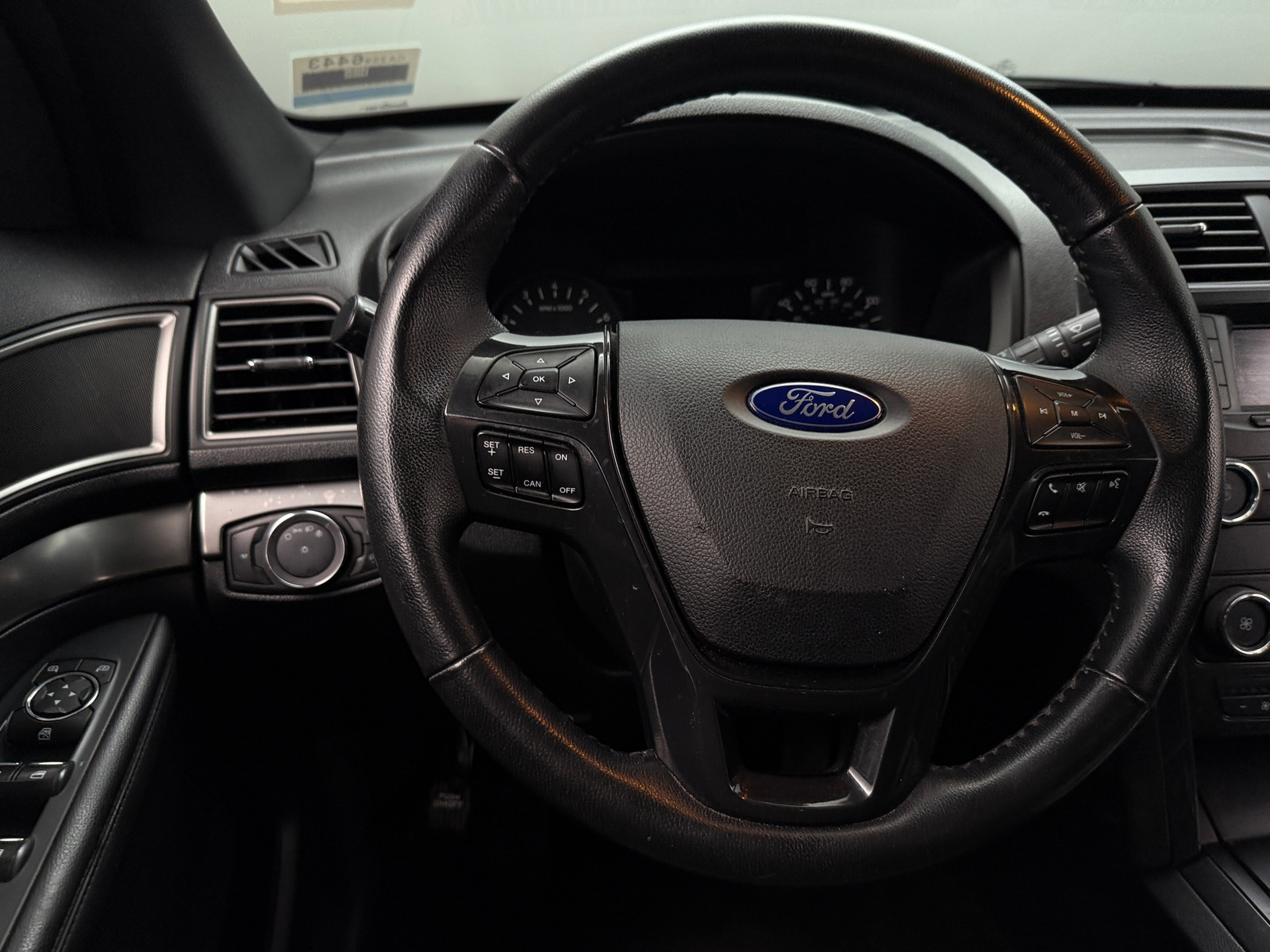 Thumbnail: 2019 Ford Explorer - 5