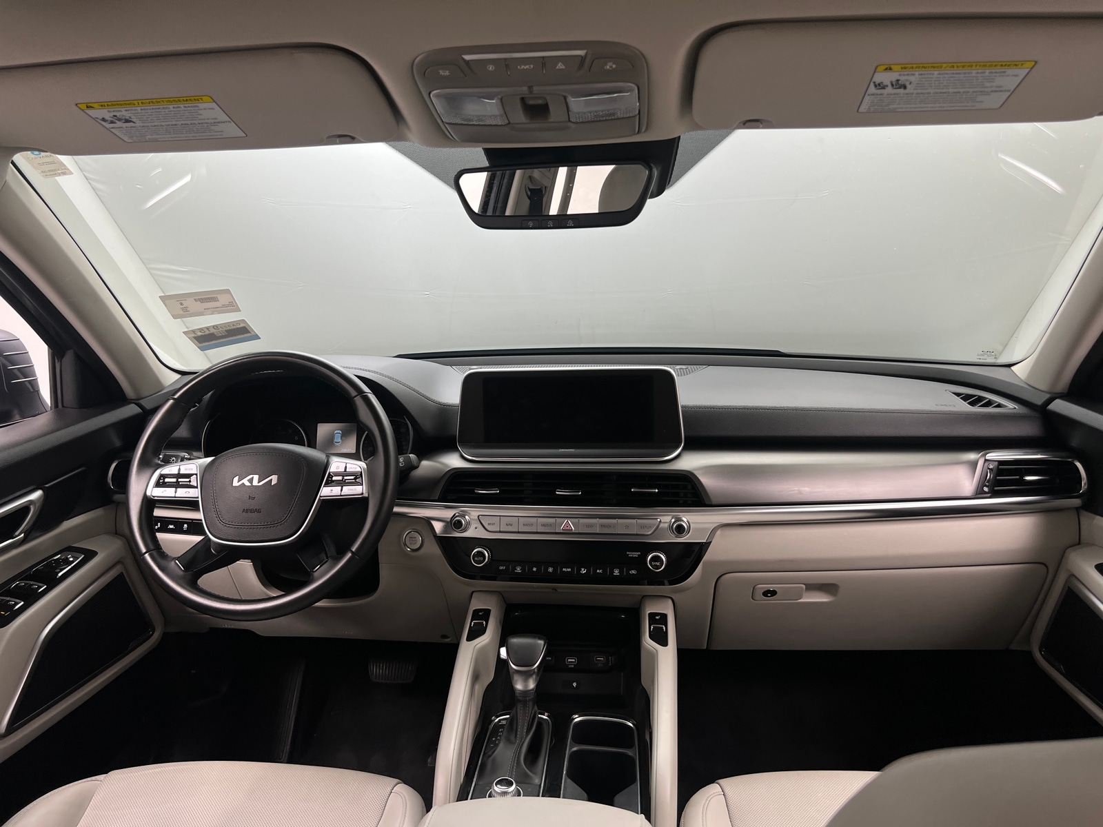 Thumbnail: 2022 Kia Telluride - 2