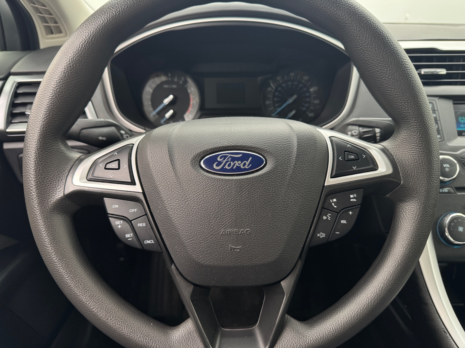 Thumbnail: 2016 Ford Fusion - 5