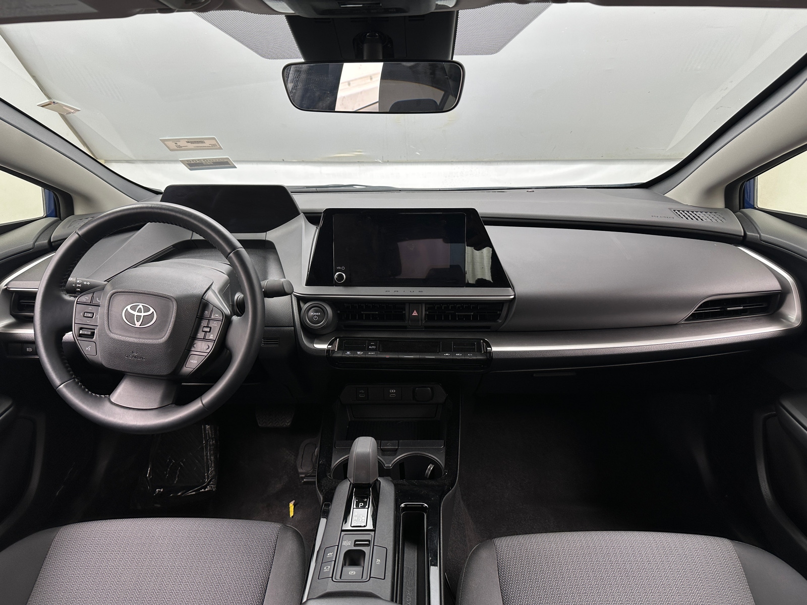 Thumbnail: 2024 Toyota Prius - 3