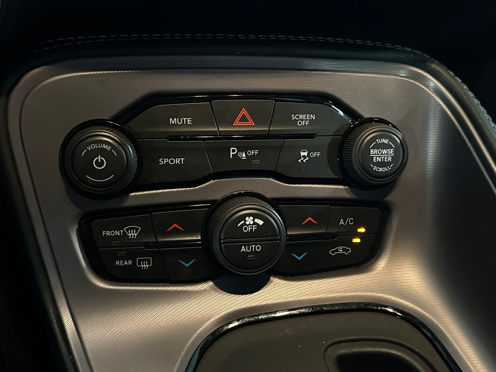 Thumbnail: 2023 Dodge Challenger - 3