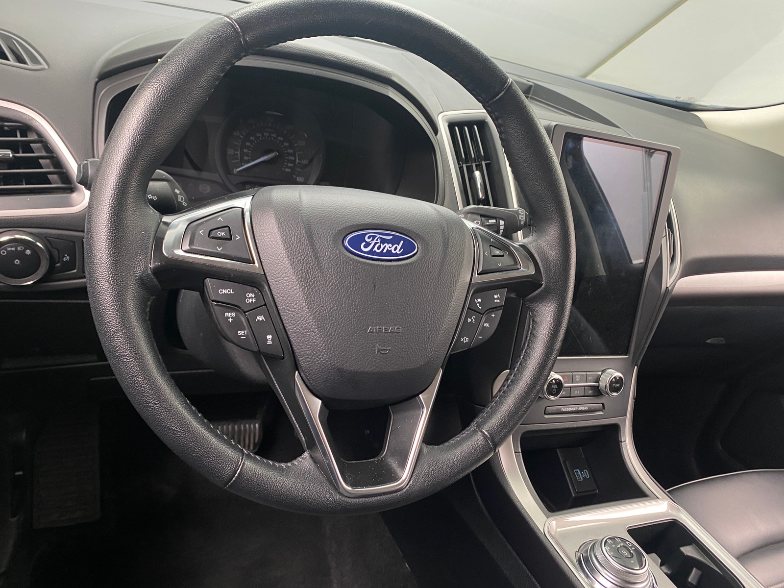 Thumbnail: 2024 Ford Edge - 4