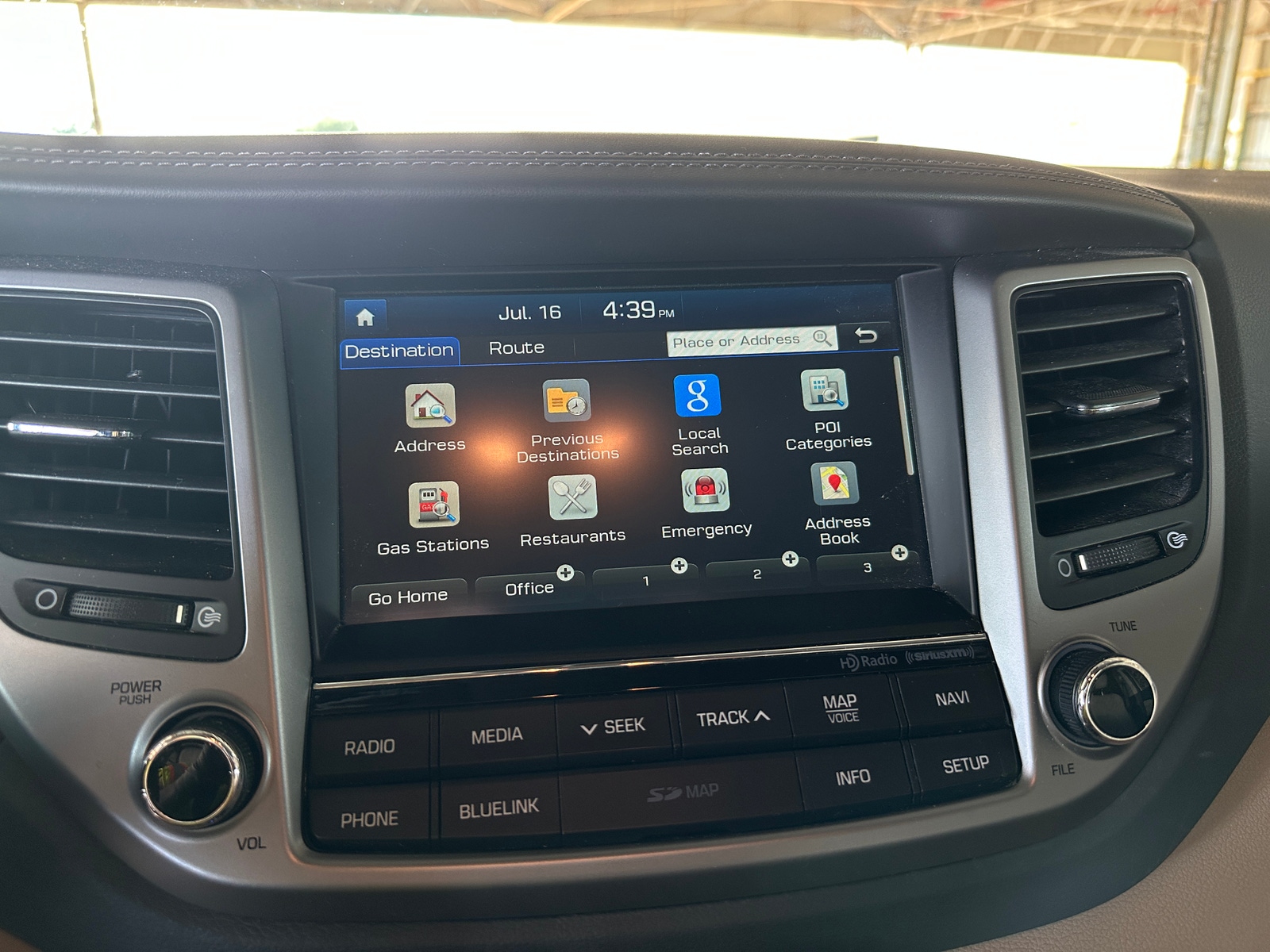 Thumbnail: 2016 Hyundai Tucson - 3