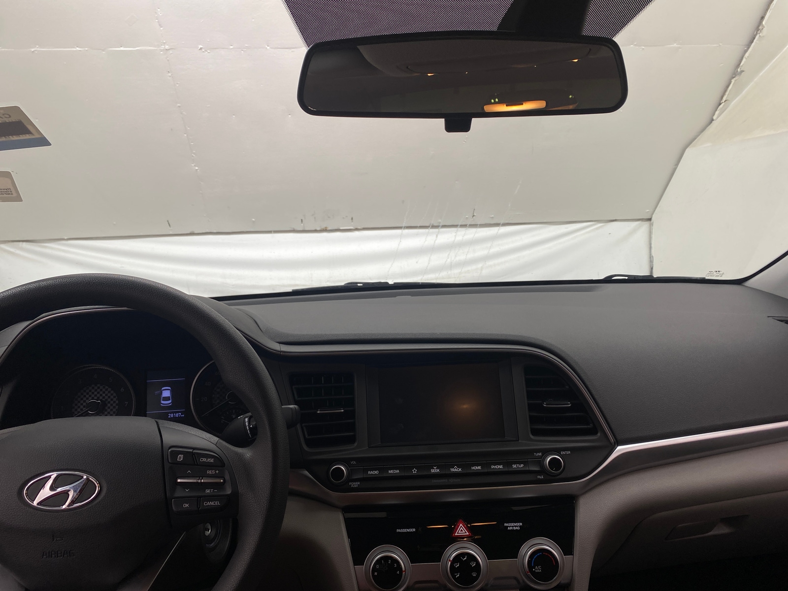 Thumbnail: 2019 Hyundai Elantra - 3