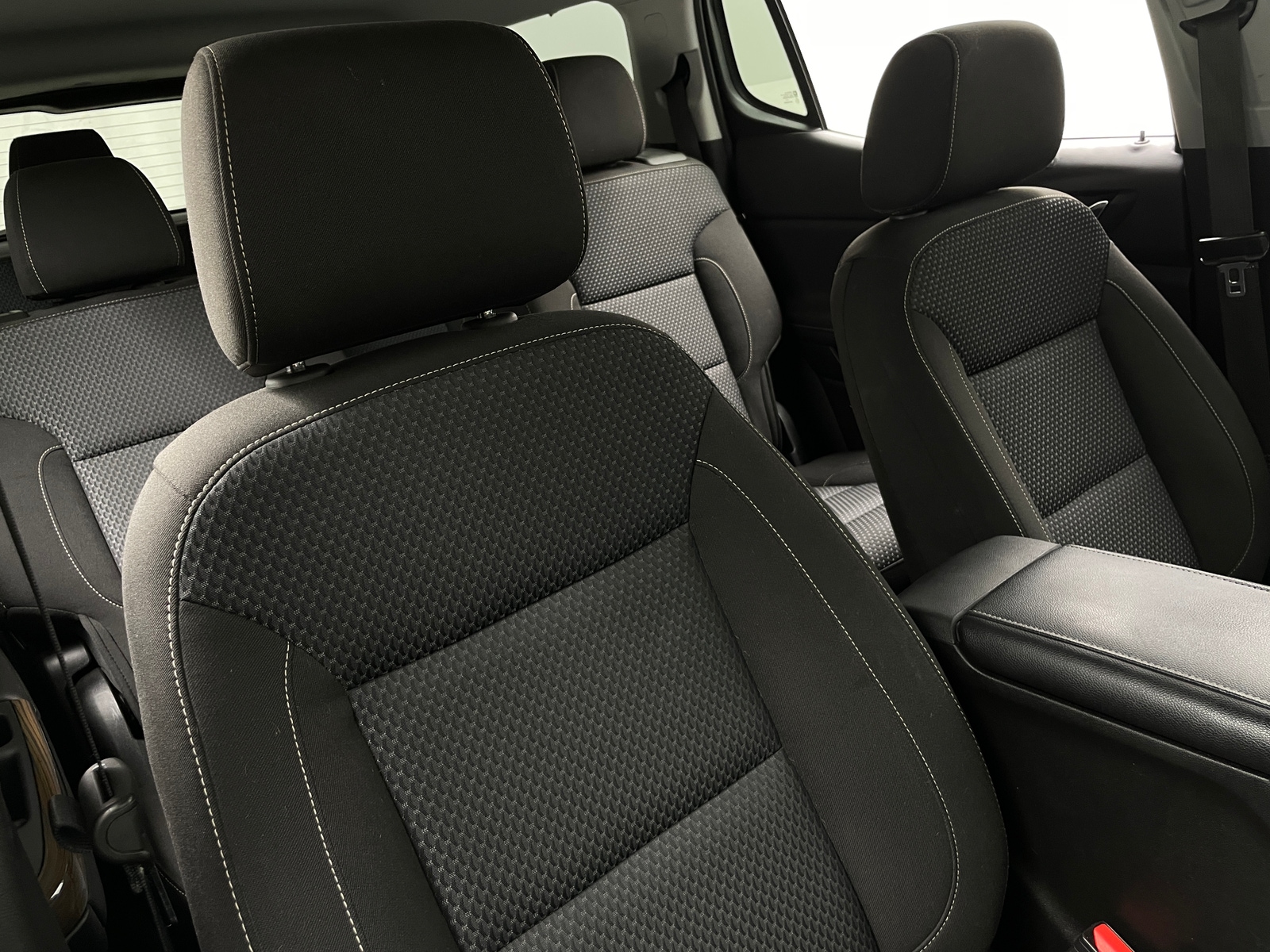 Thumbnail: 2021 GMC Acadia - 2