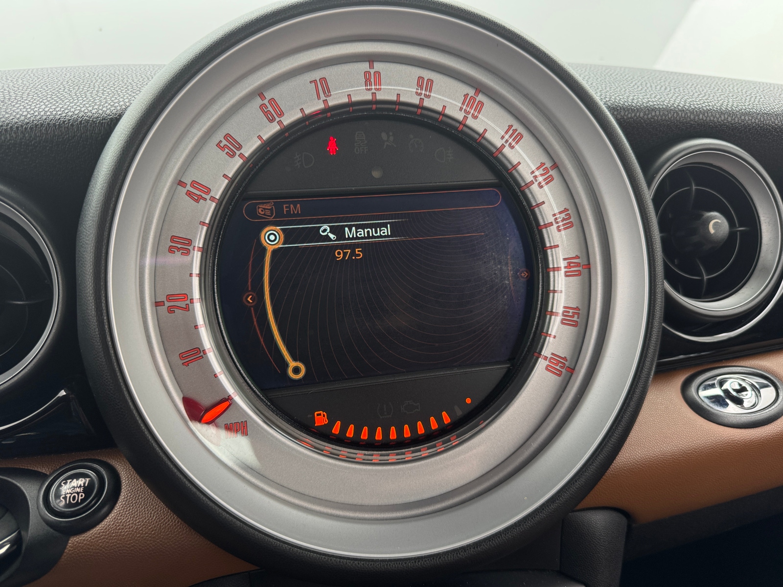 Thumbnail: 2014 MINI Cooper Convertible - 4