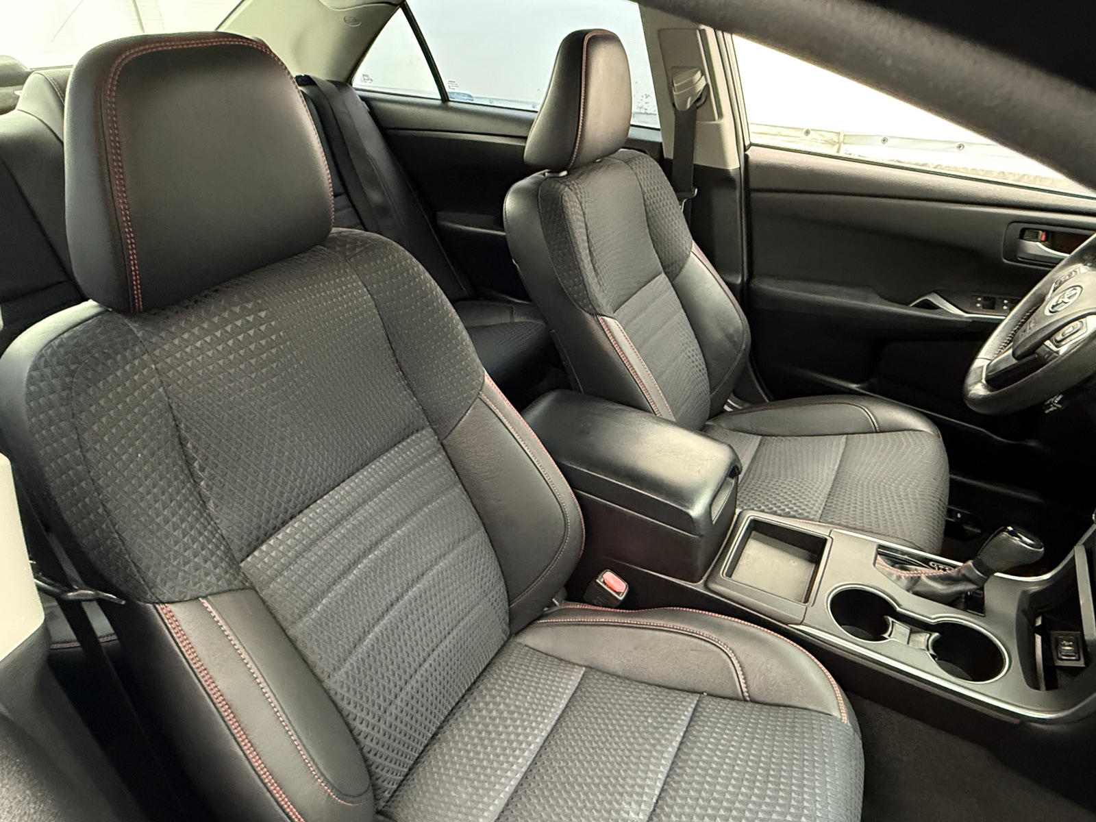 Thumbnail: 2015 Toyota Camry - 2