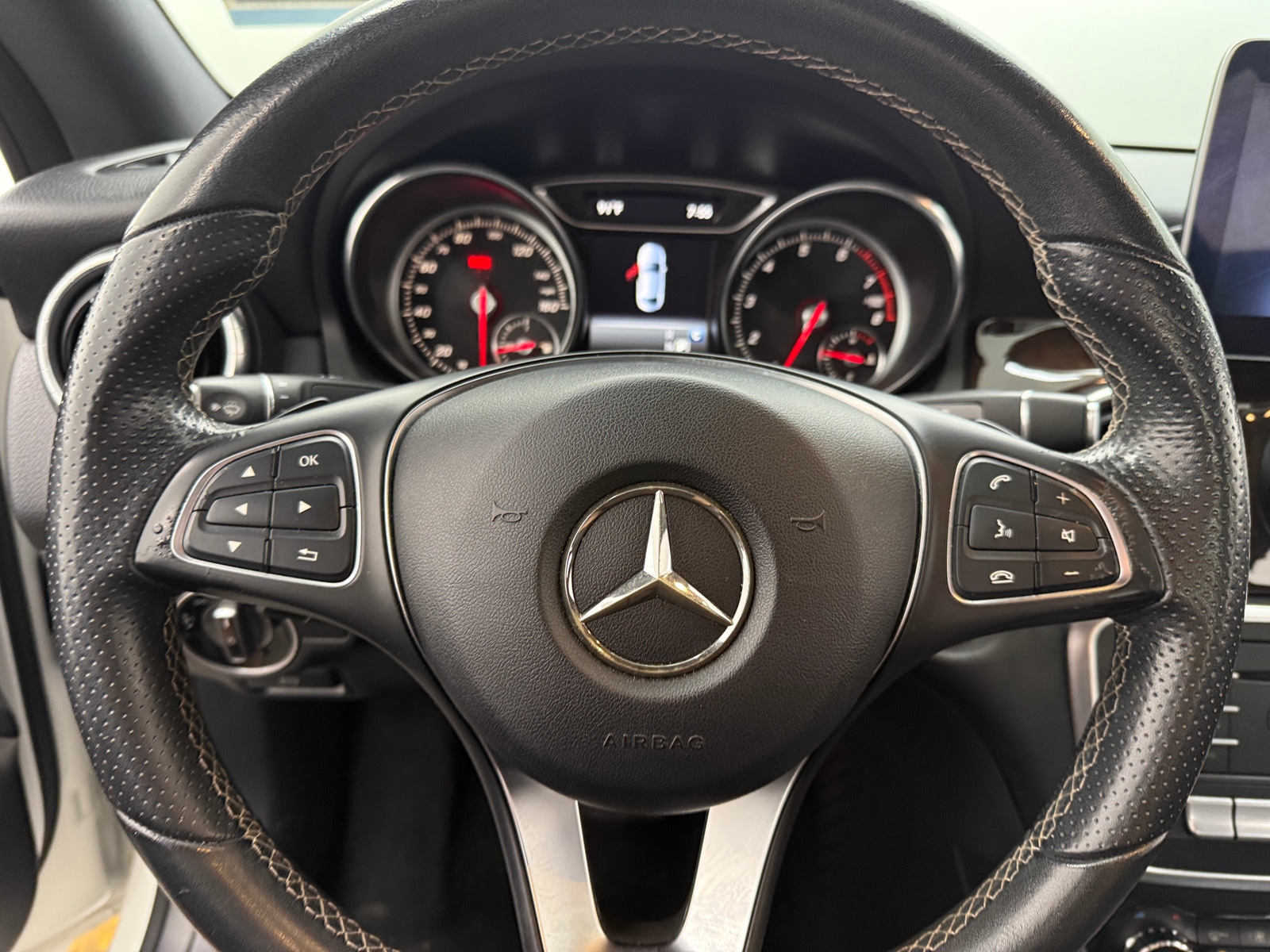 Thumbnail: 2018 Mercedes-Benz CLA - 4