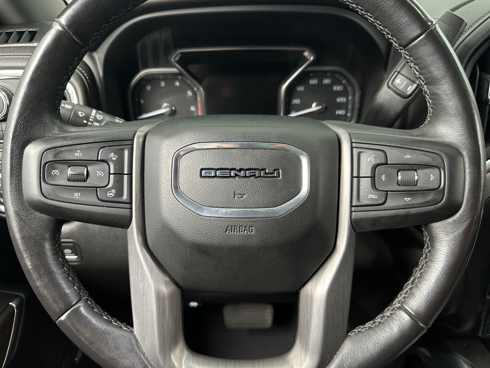 Thumbnail: 2021 GMC Sierra 2500 - 4