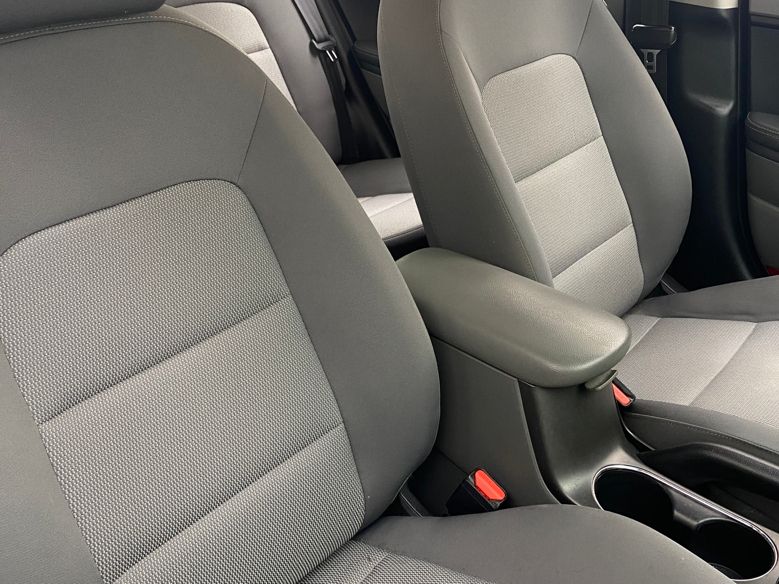 Thumbnail: 2017 Kia Forte - 2