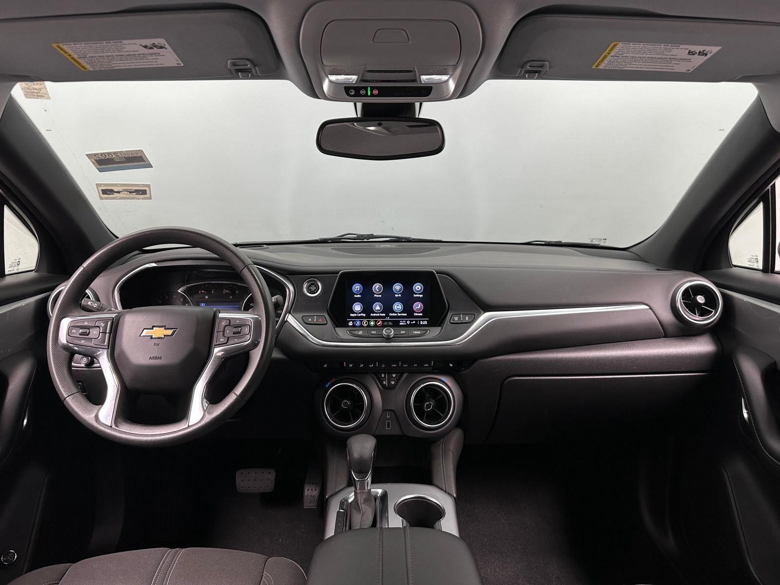 Thumbnail: 2022 Chevrolet Blazer - 3