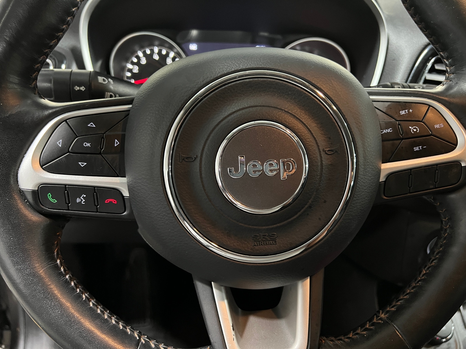 Thumbnail: 2018 Jeep Compass - 4