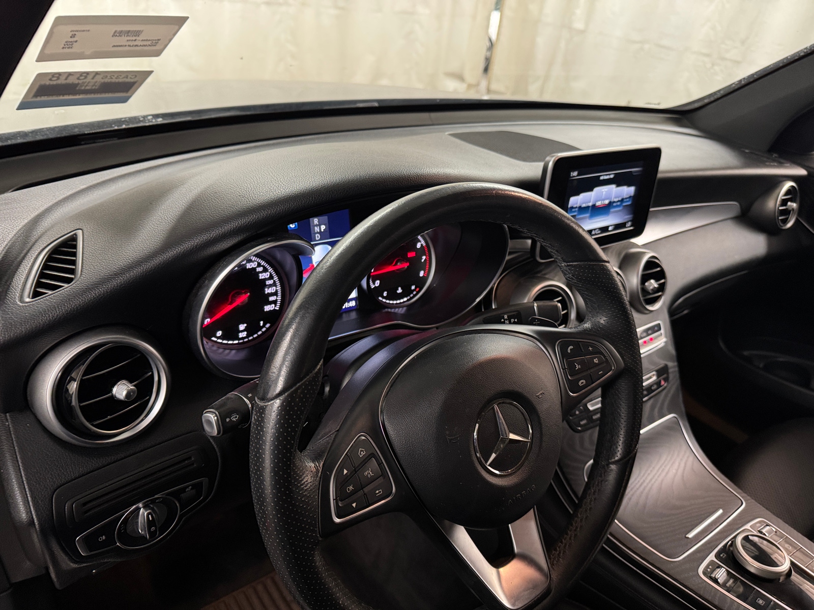 Thumbnail: 2018 Mercedes-Benz GLC - 2