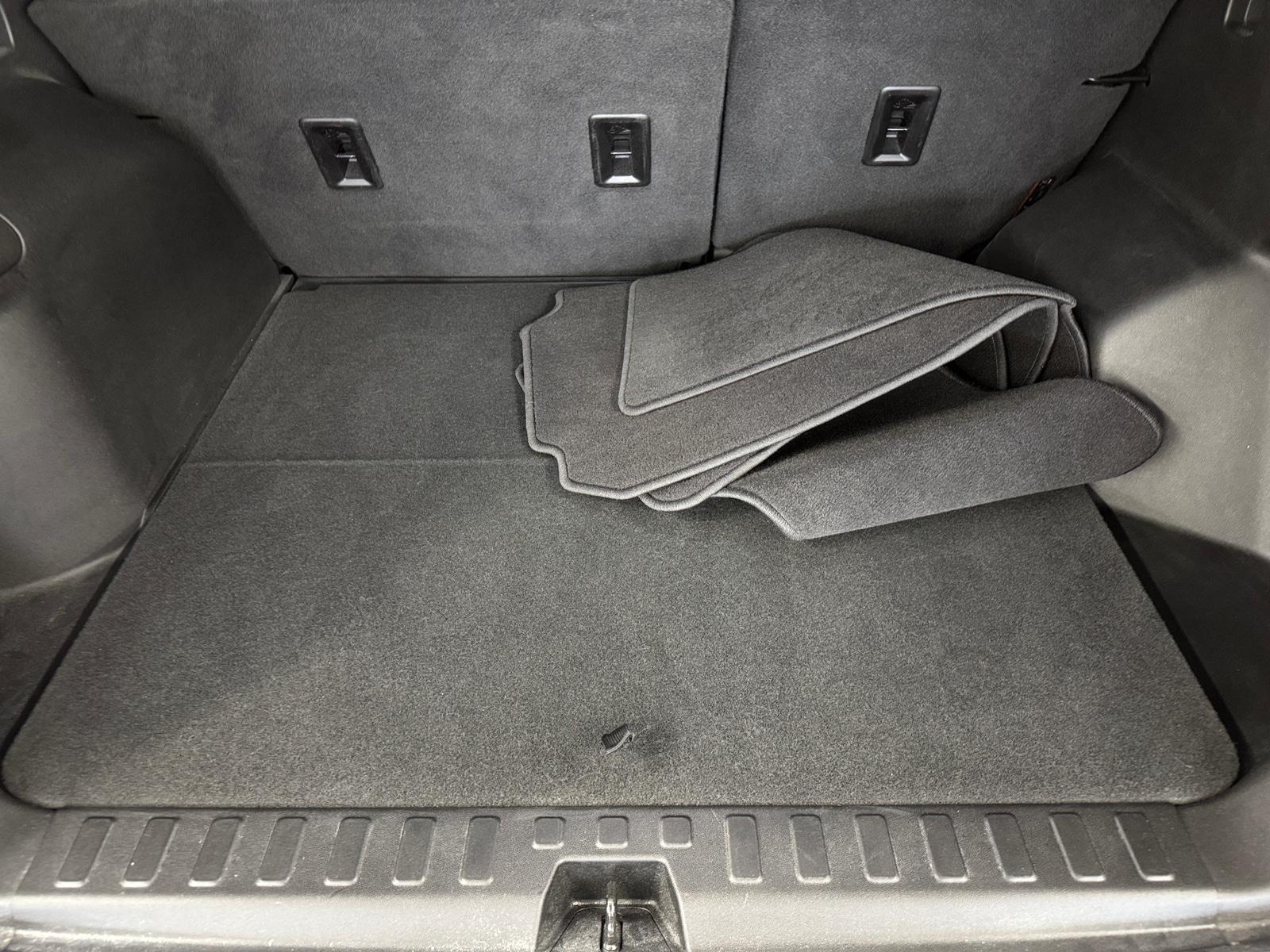 Thumbnail: 2019 Chevrolet Equinox - 7