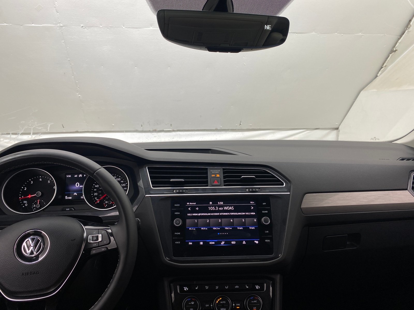 Thumbnail: 2021 Volkswagen Tiguan - 2