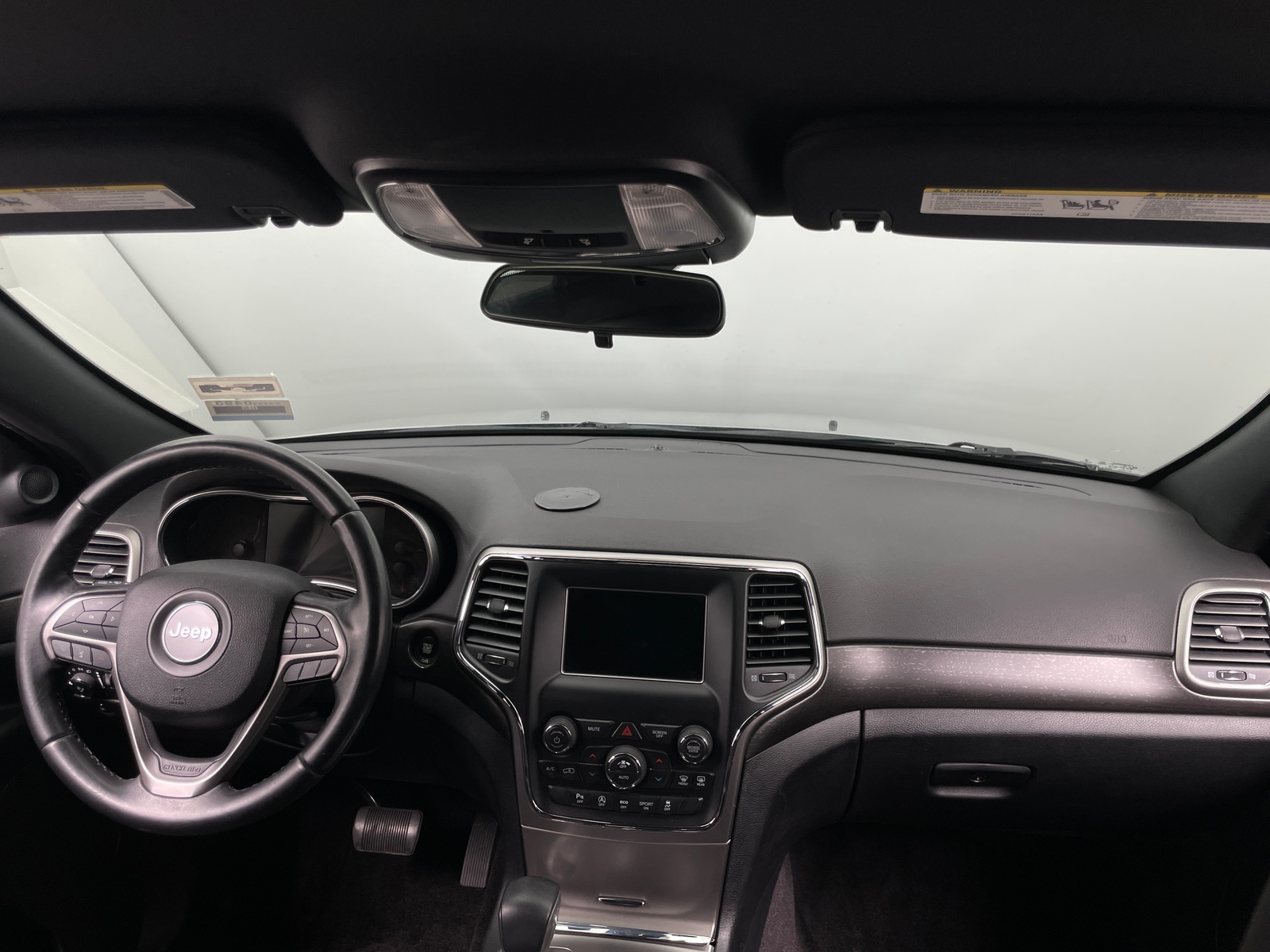 Thumbnail: 2018 Jeep Grand Cherokee - 3