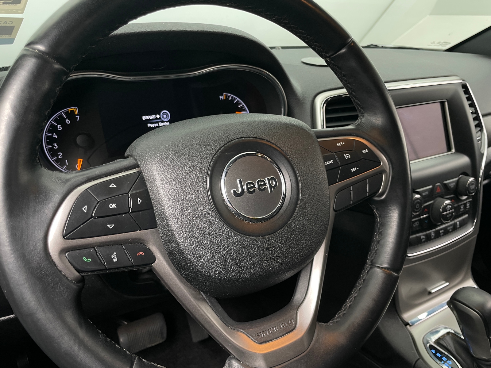 Thumbnail: 2018 Jeep Grand Cherokee - 5