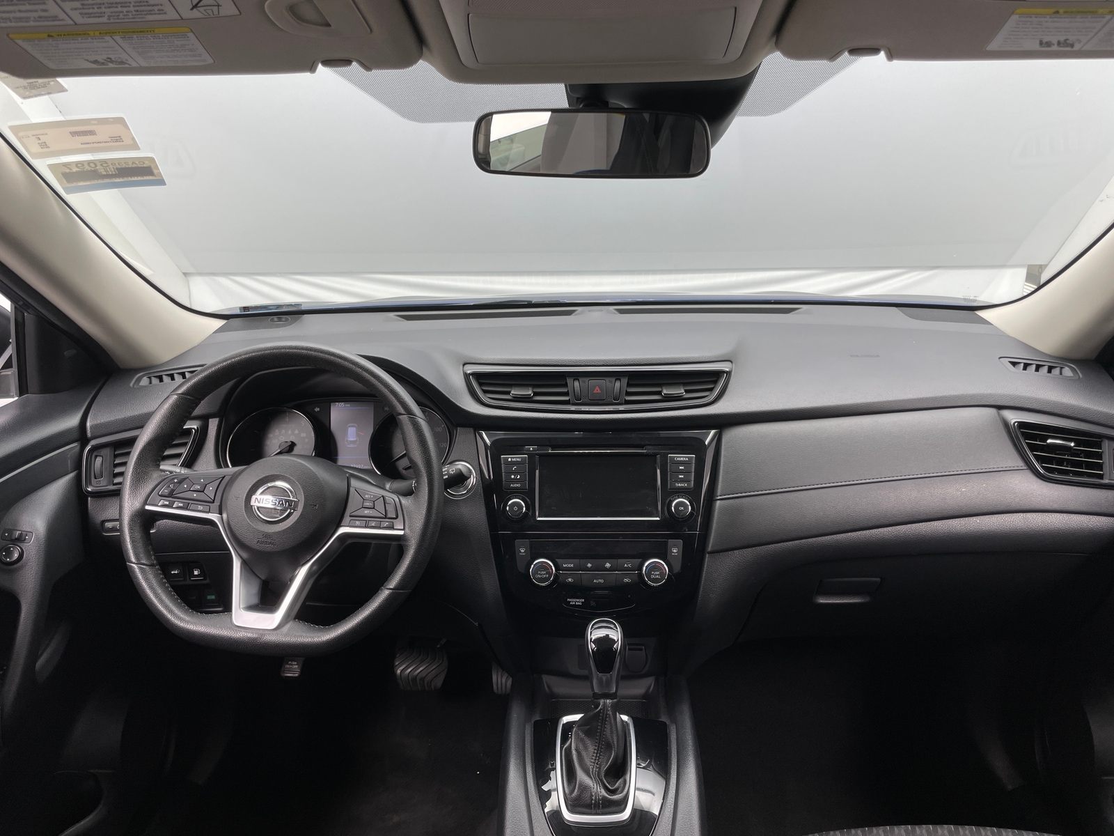 Thumbnail: 2019 Nissan Rogue - 3