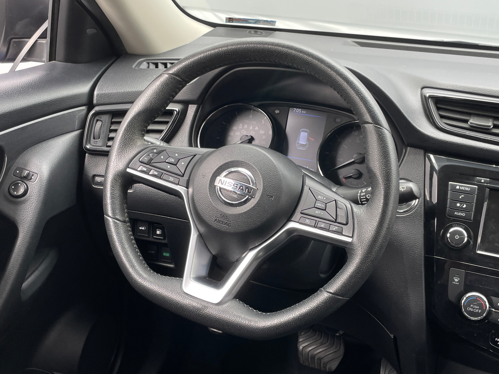Thumbnail: 2019 Nissan Rogue - 5