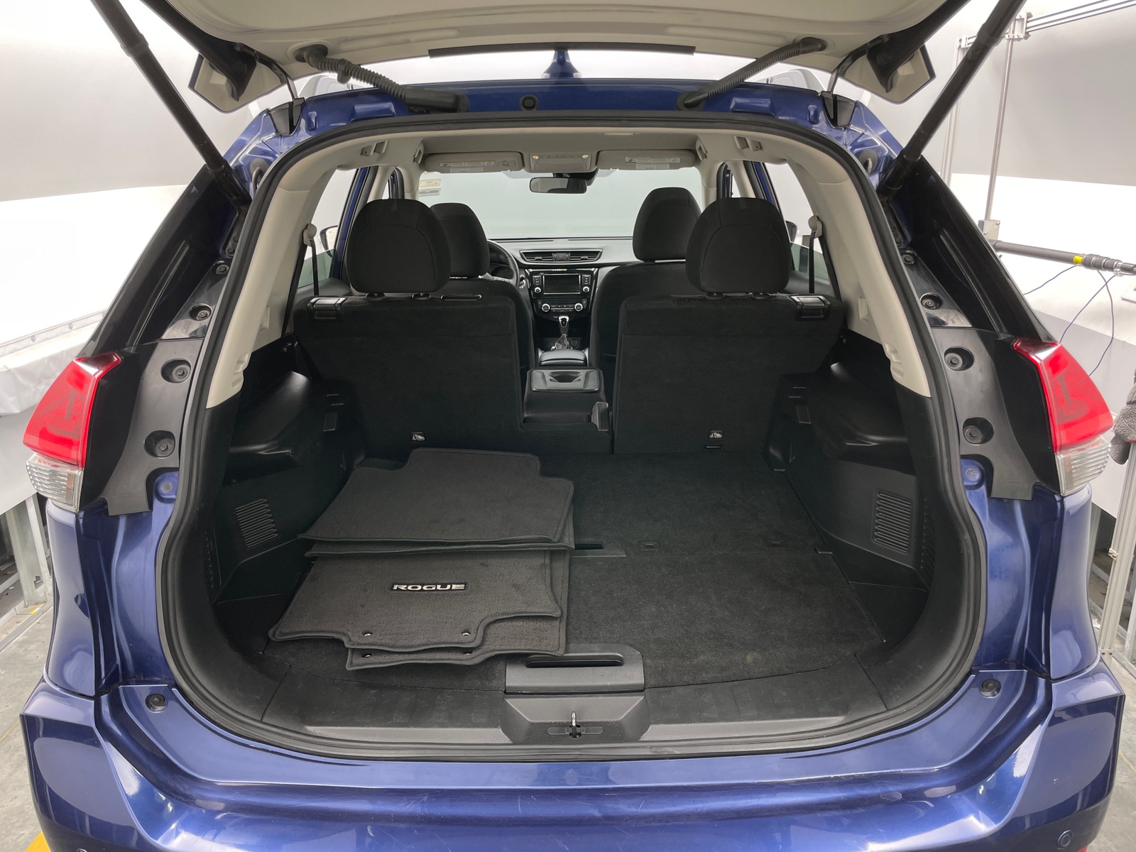 Thumbnail: 2019 Nissan Rogue - 7