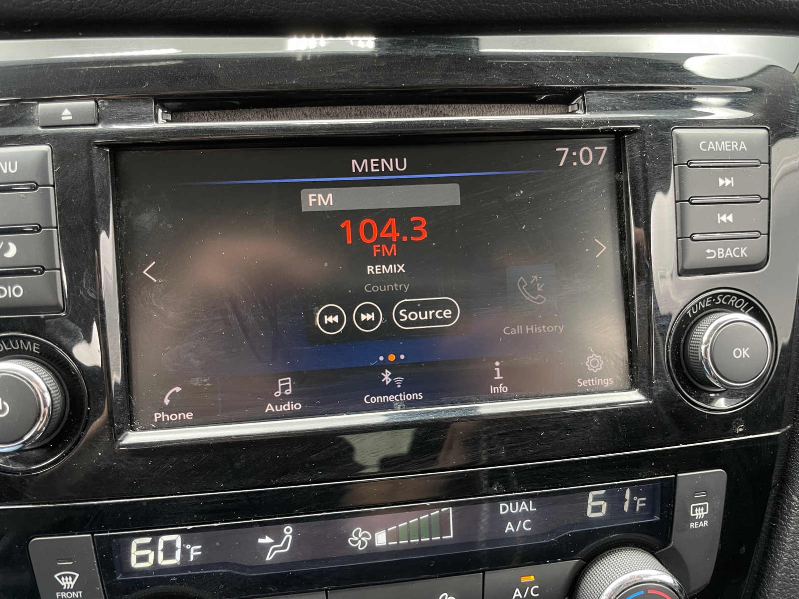Thumbnail: 2019 Nissan Rogue - 4