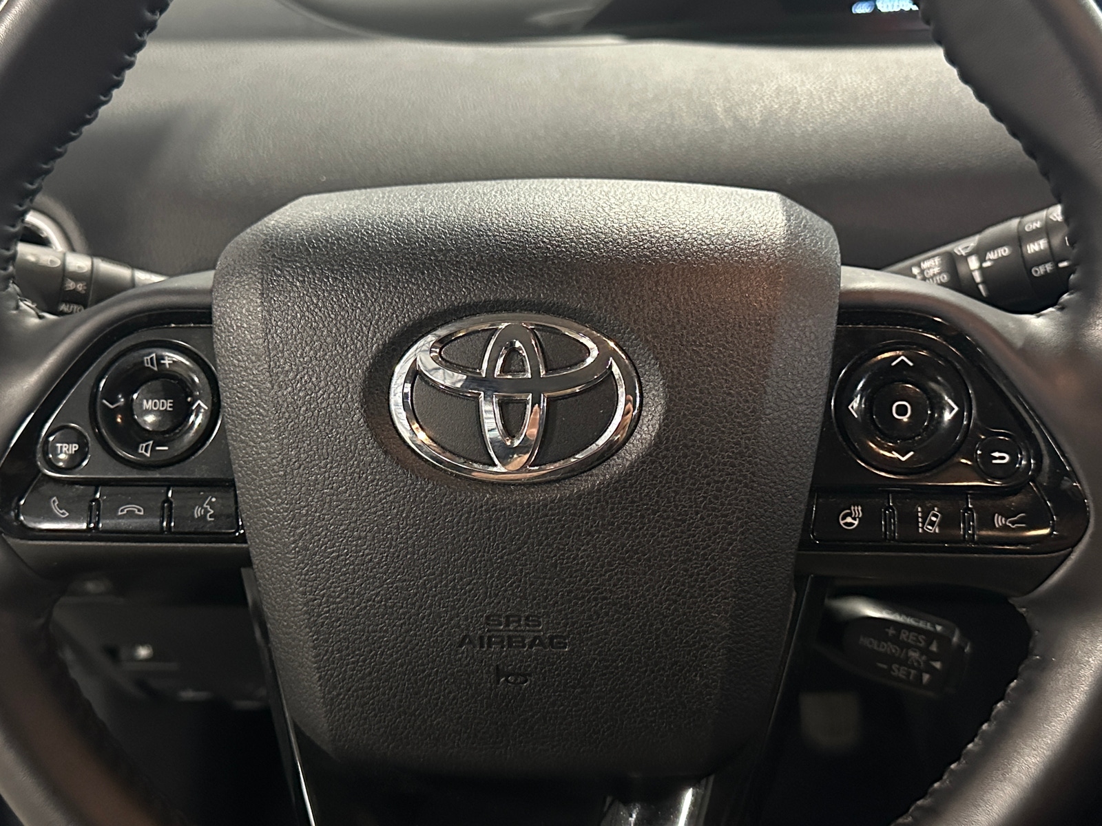 Thumbnail: 2020 Toyota Prius - 4