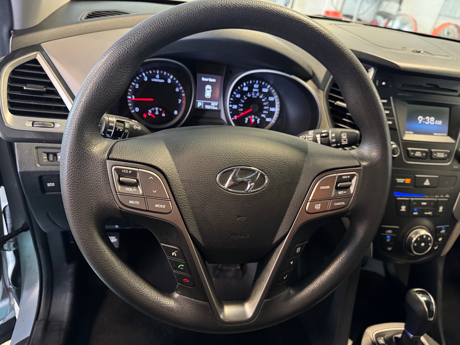 Thumbnail: 2015 Hyundai Santa Fe - 5