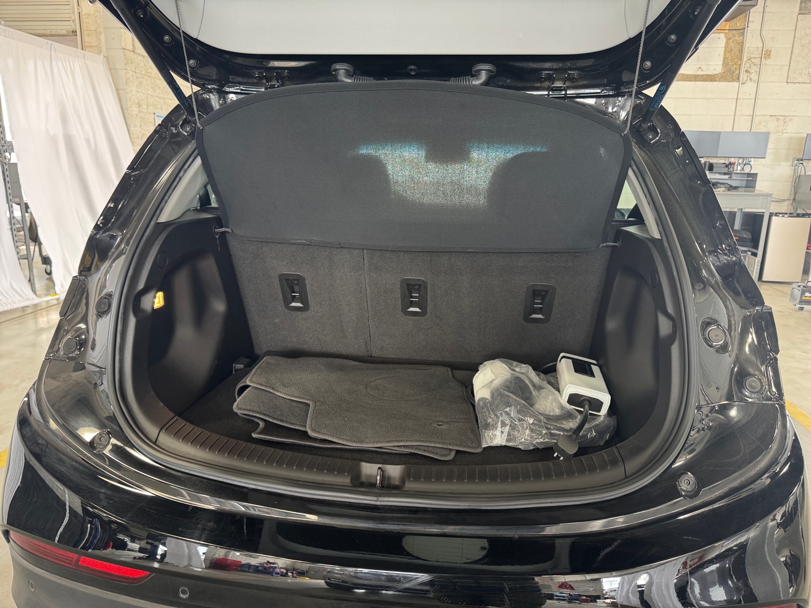 Thumbnail: 2023 Chevrolet Bolt EV - 7