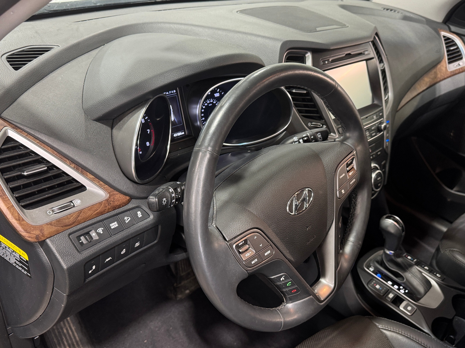 Thumbnail: 2017 Hyundai Santa Fe - 2