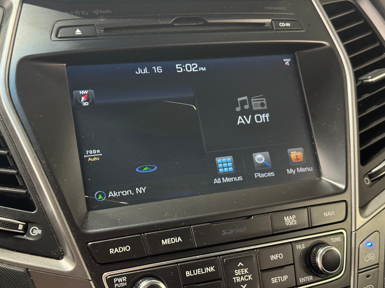 Thumbnail: 2017 Hyundai Santa Fe - 3