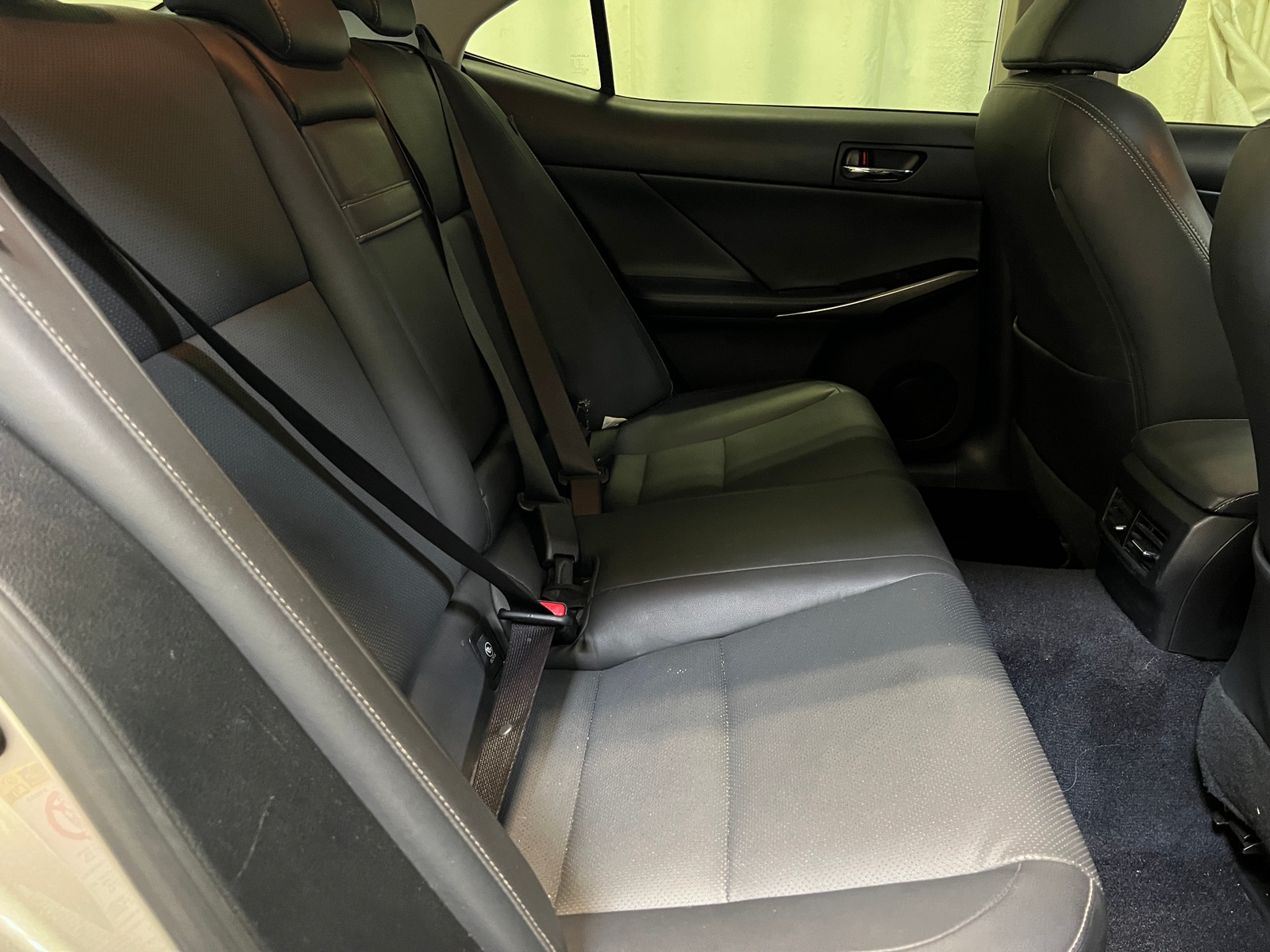 Thumbnail: 2014 Lexus IS - 5