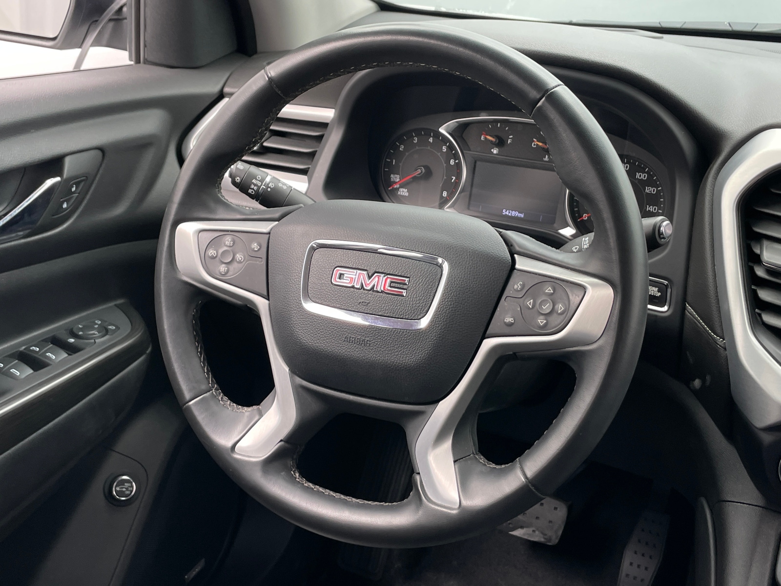 Thumbnail: 2023 GMC Acadia - 4