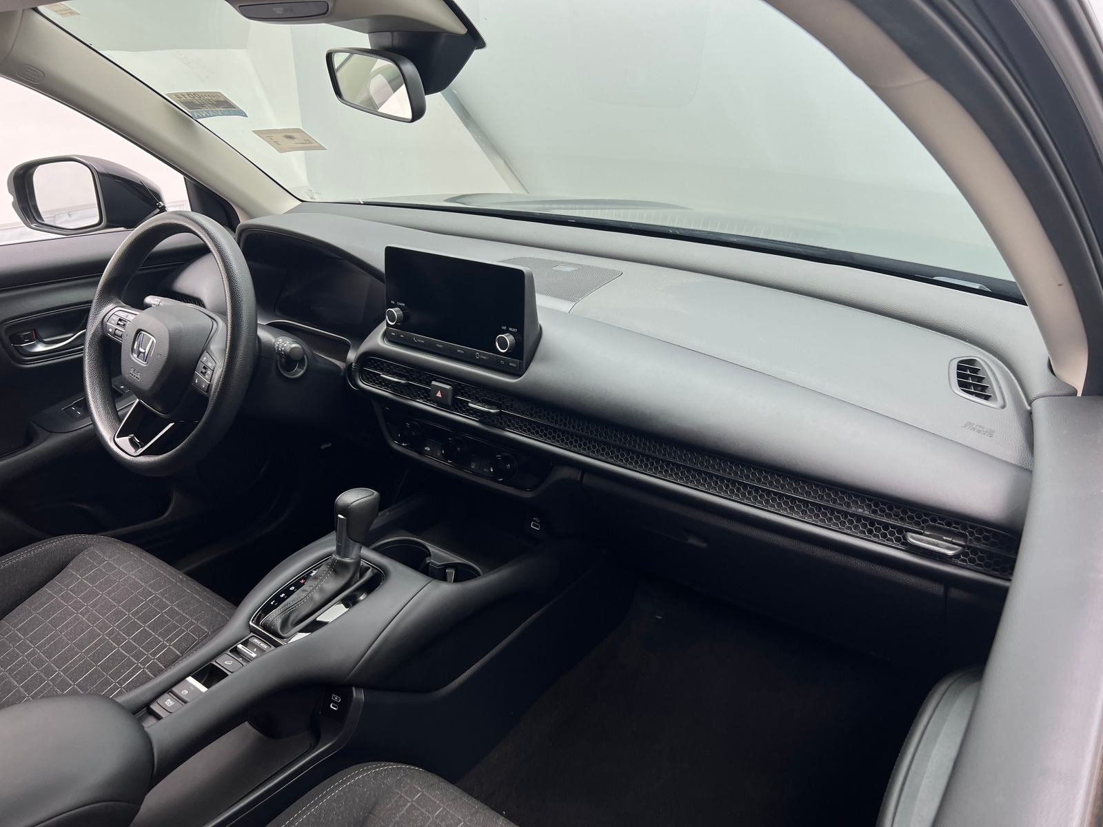 Thumbnail: 2024 Honda HR-V - 3