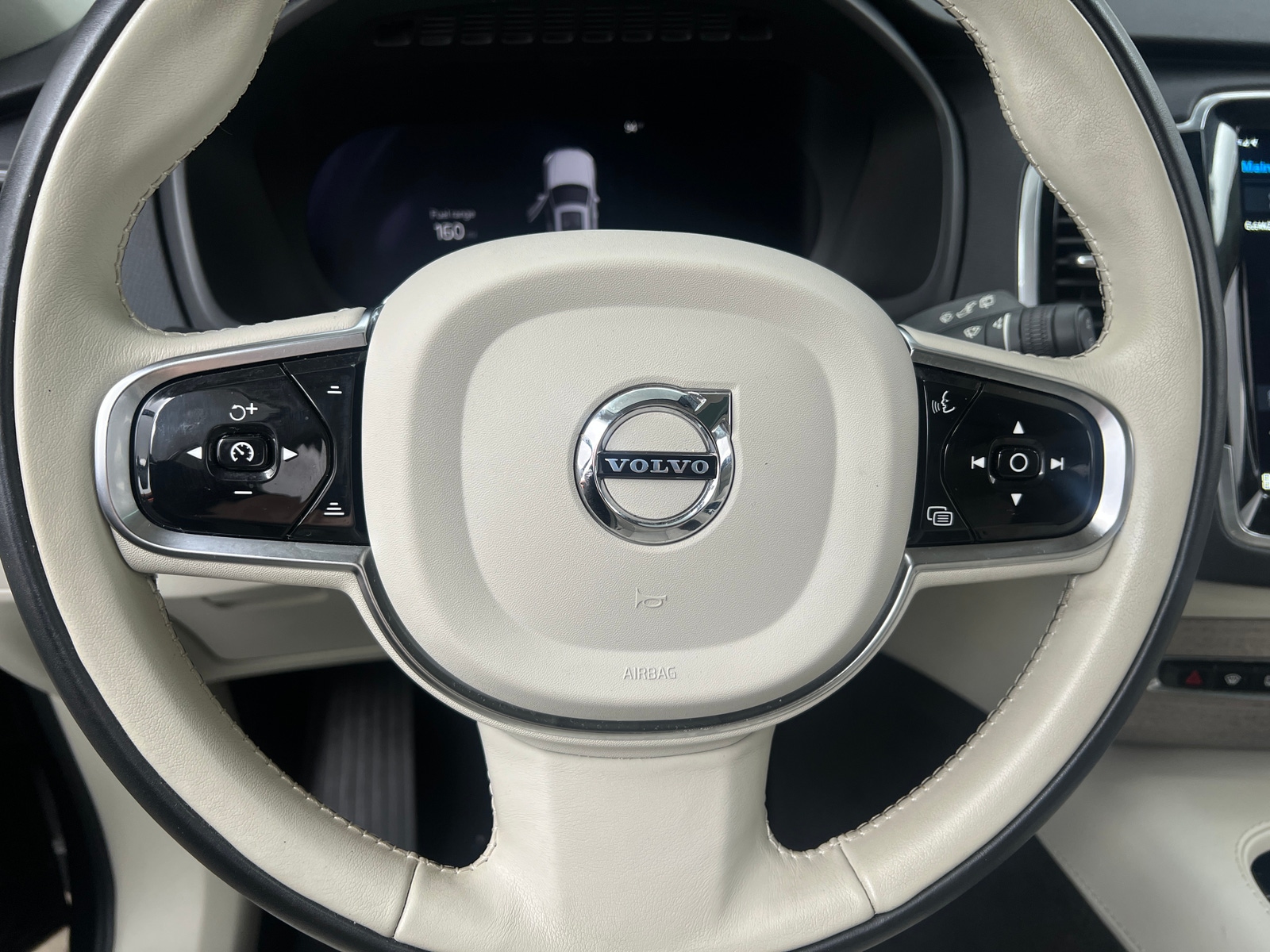 Thumbnail: 2024 Volvo XC90 - 4