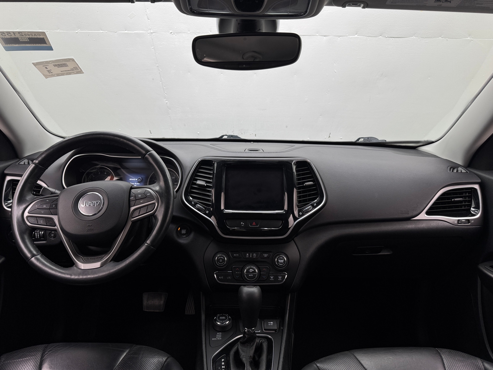 Thumbnail: 2019 Jeep Cherokee - 2
