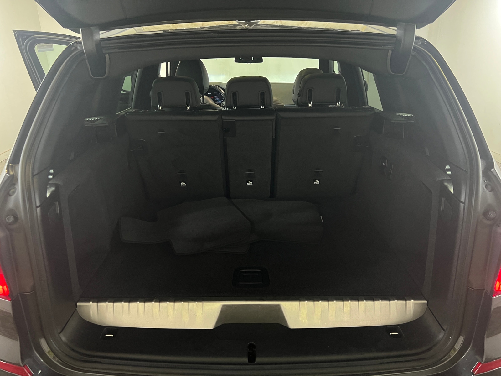 Thumbnail: 2021 BMW X3 - 6