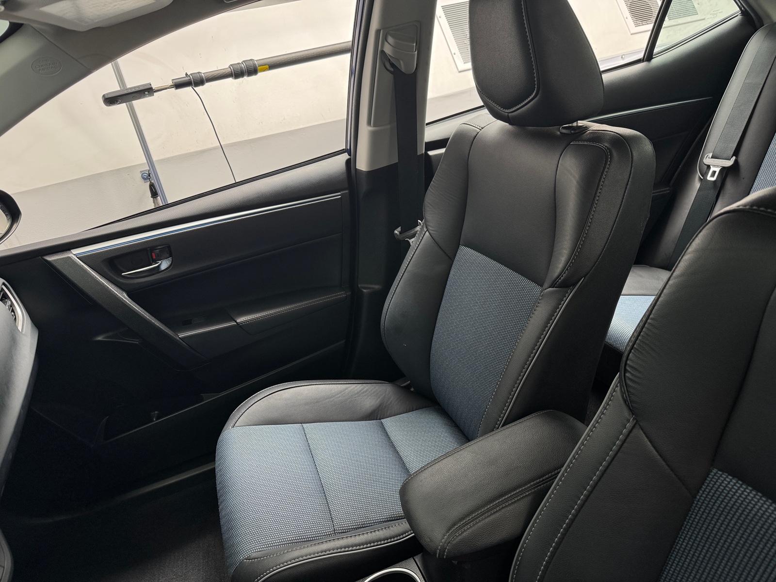 Thumbnail: 2016 Toyota Corolla - 2