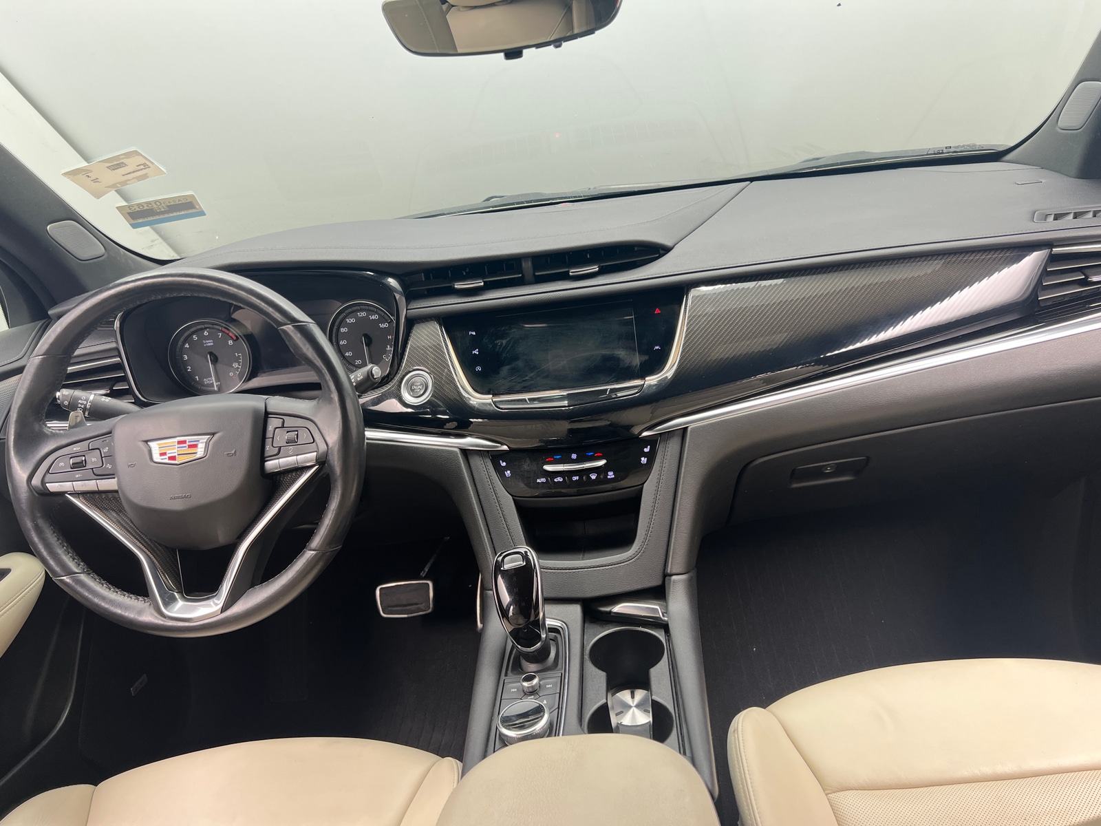 Thumbnail: 2021 Cadillac XT6 - 2