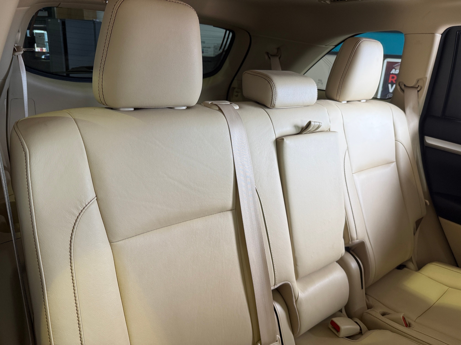Thumbnail: 2017 Toyota Highlander - 5