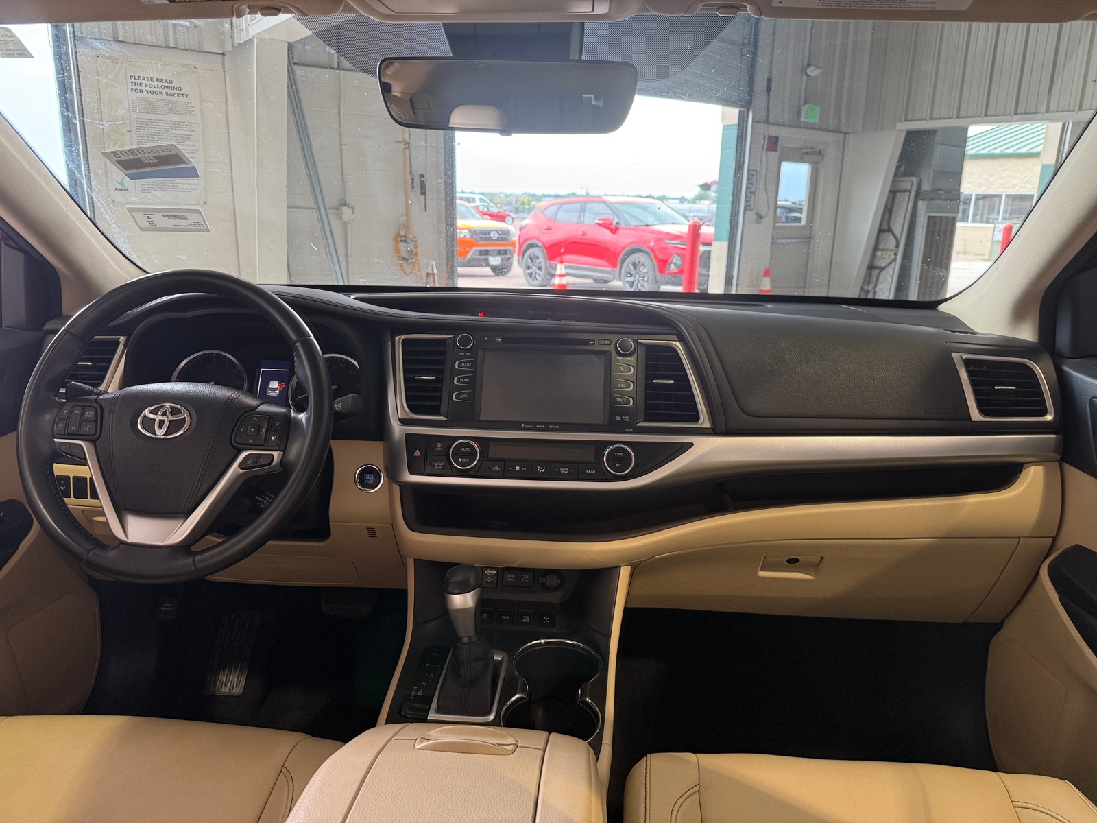 Thumbnail: 2017 Toyota Highlander - 2