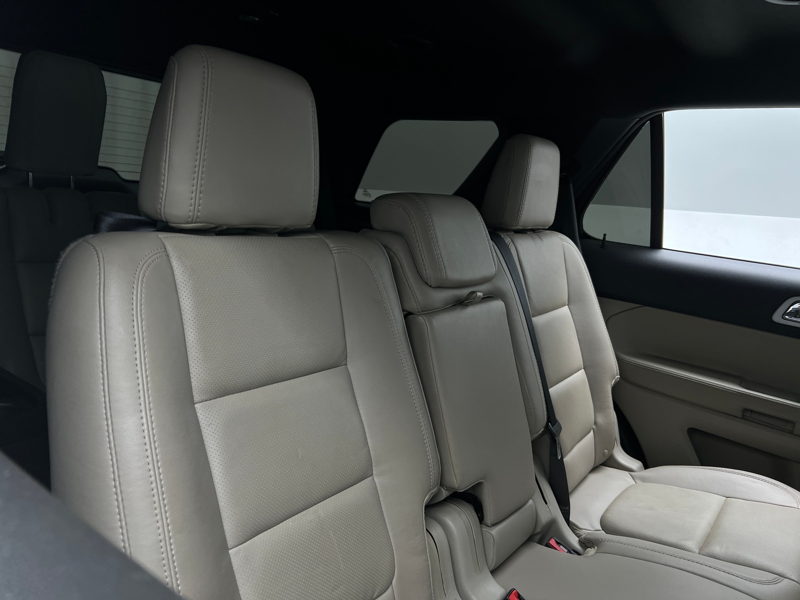 Thumbnail: 2015 Ford Explorer - 5