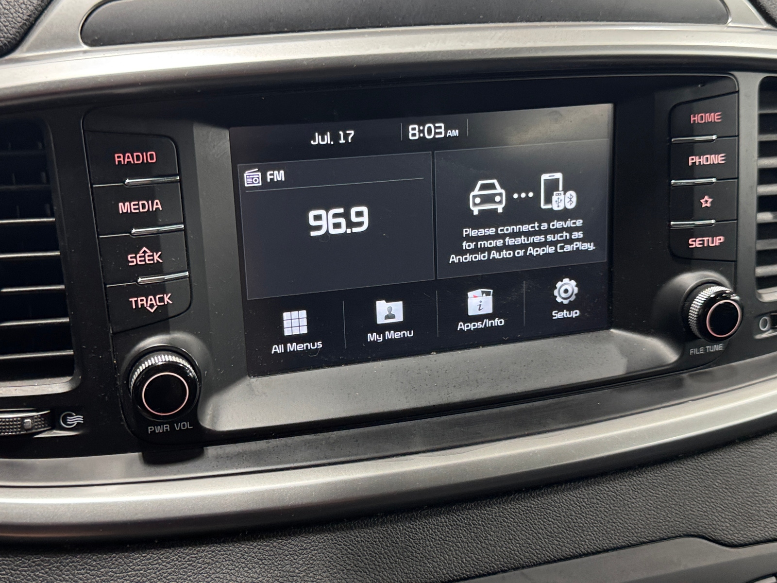 Thumbnail: 2019 Kia Sorento - 4
